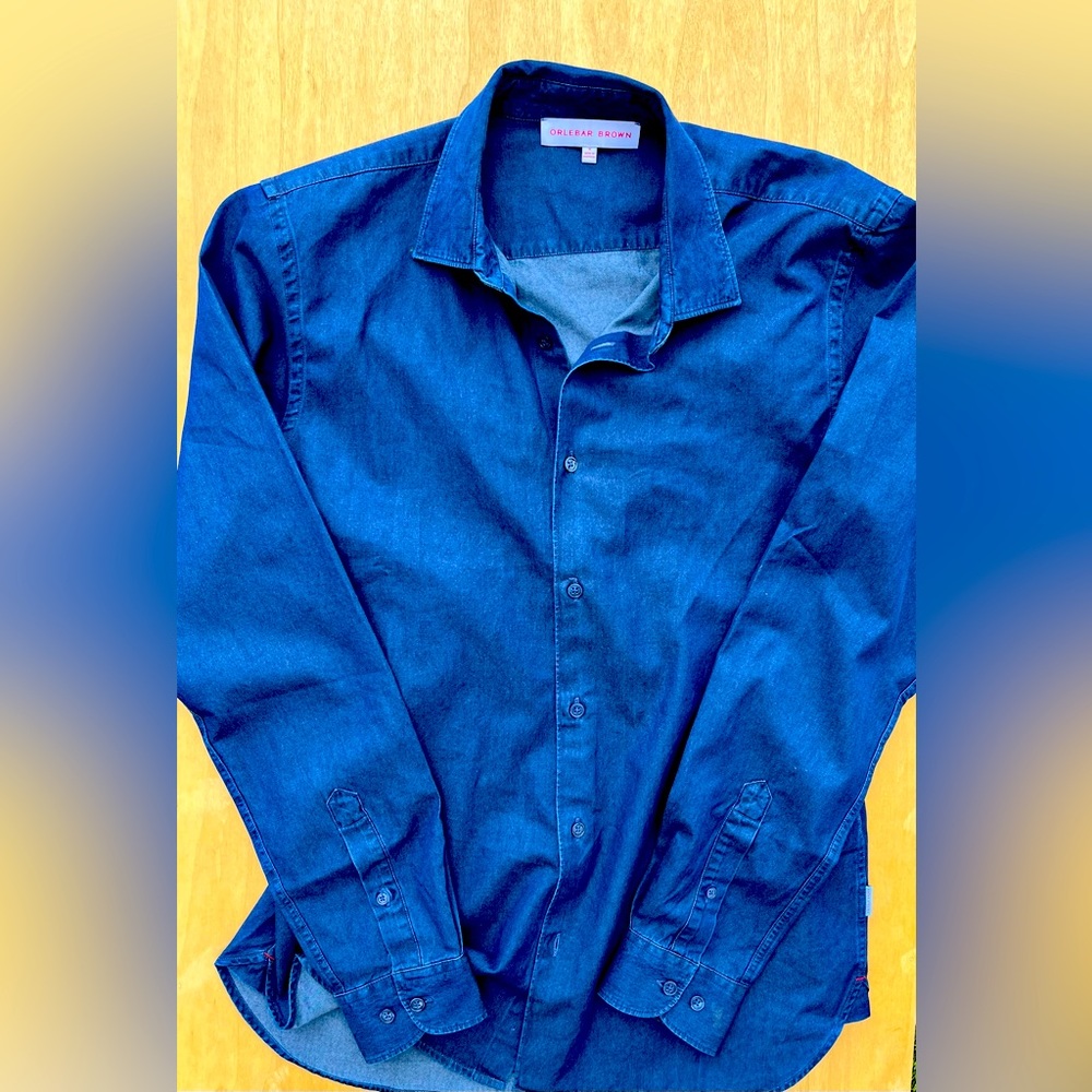 Chambray denim fitted long sleeve button up shirt